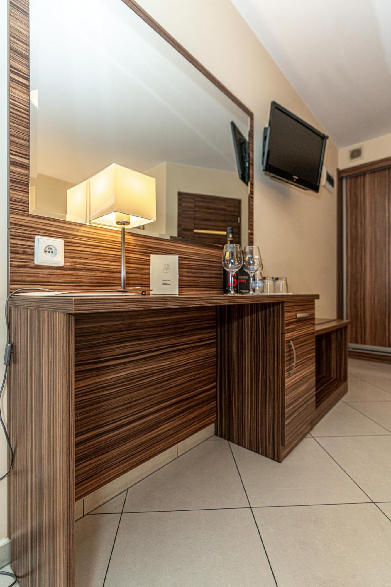Hotel Soray Wieliczka Kültér fotó