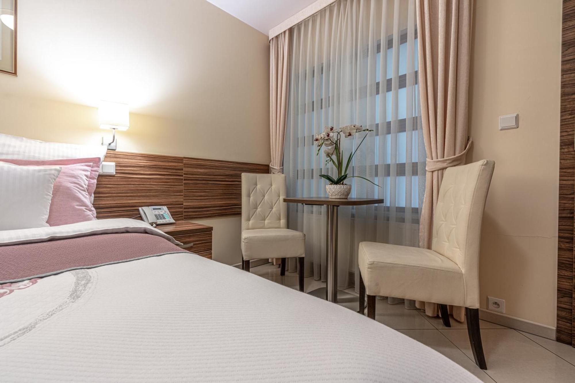 Hotel Soray Wieliczka Kültér fotó